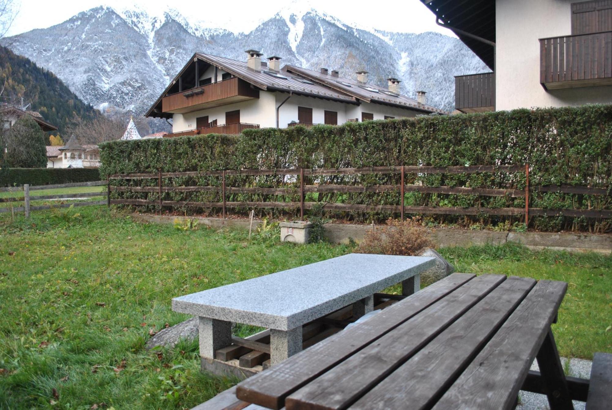 La Pineta - Appartamenti In Villetta Pinzolo Dış mekan fotoğraf